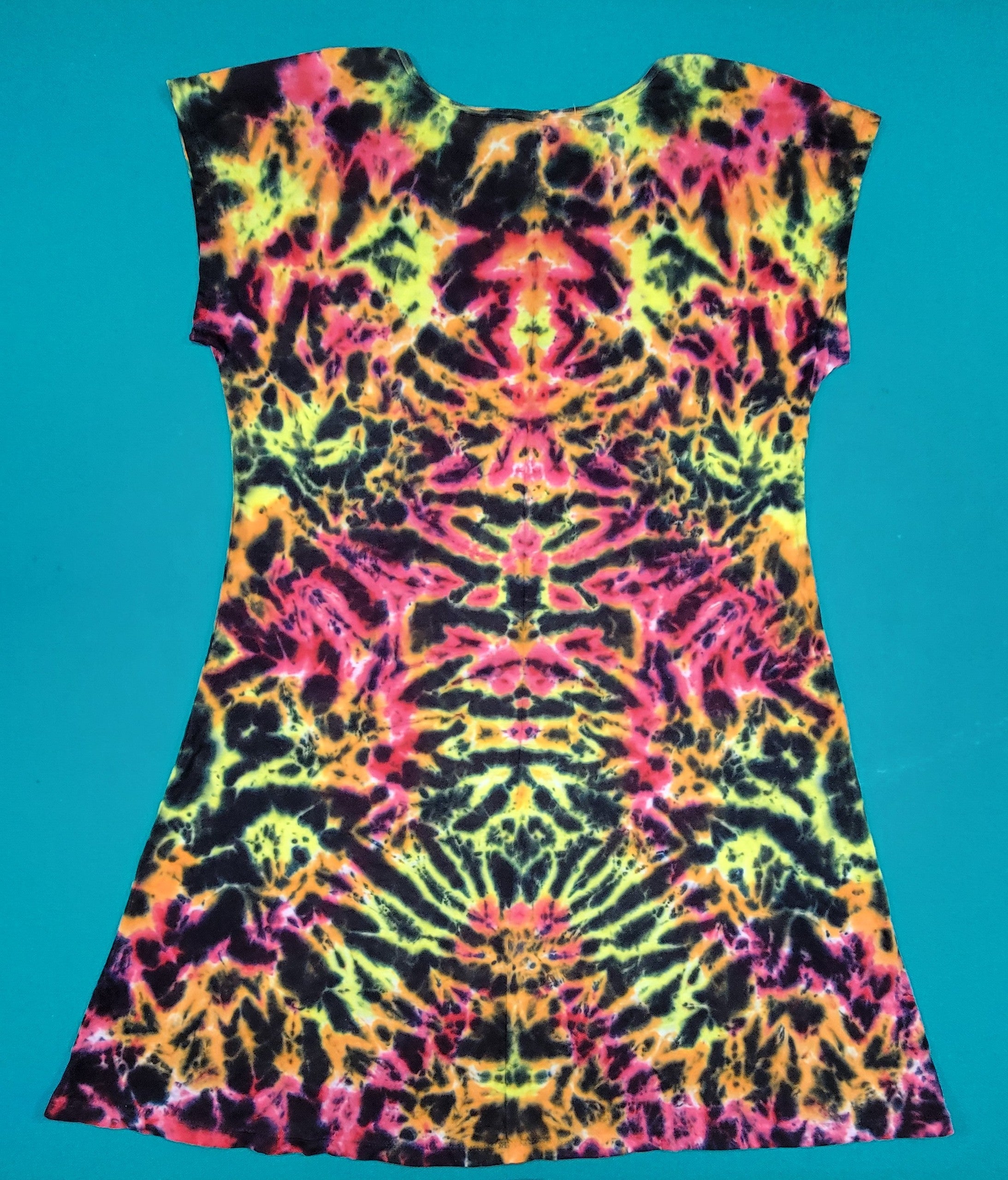 Women's Sundress Black Scrunch, Size Medium