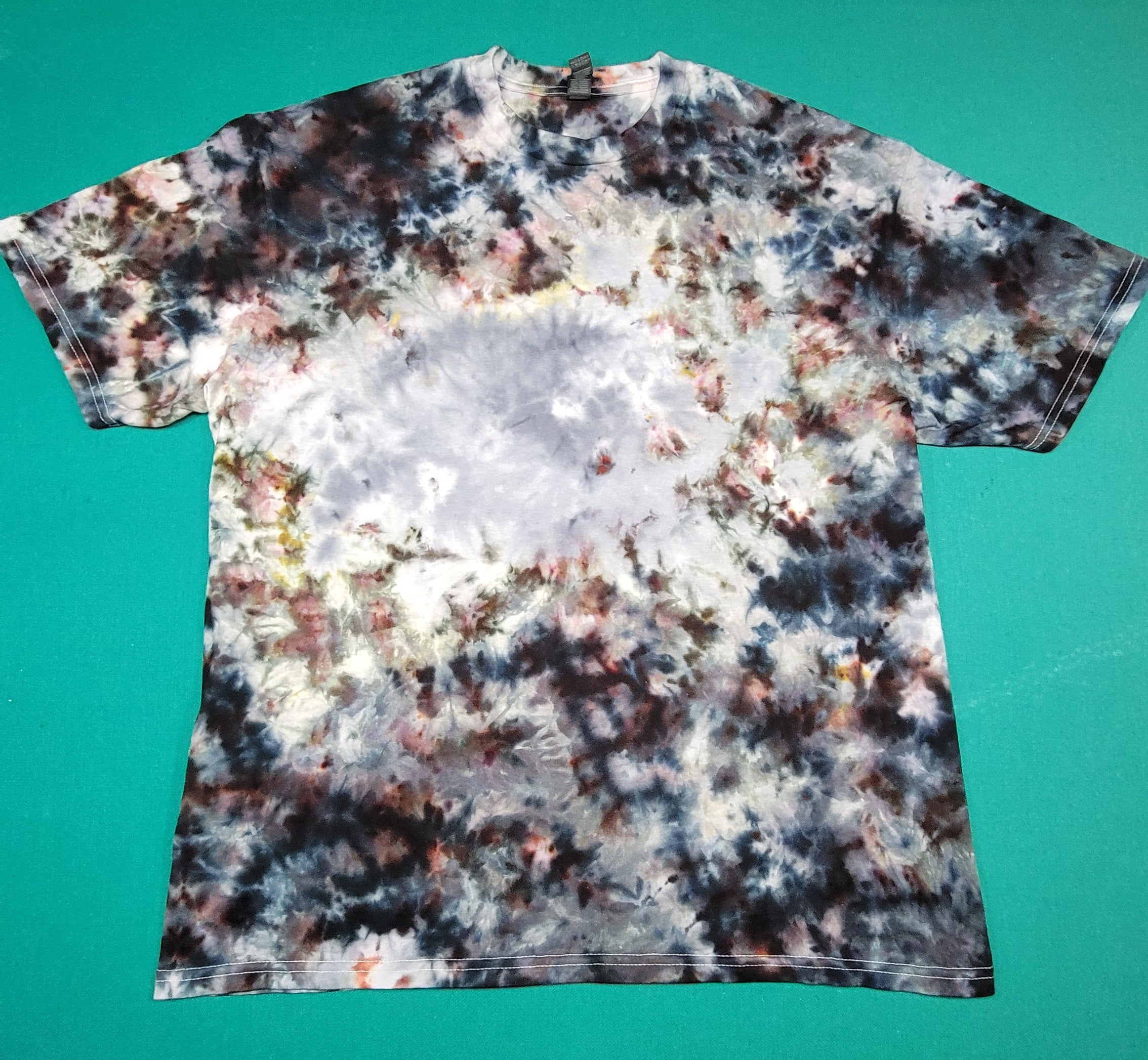 Colorful Scrunch T-shirt Black and Grey, size XL
