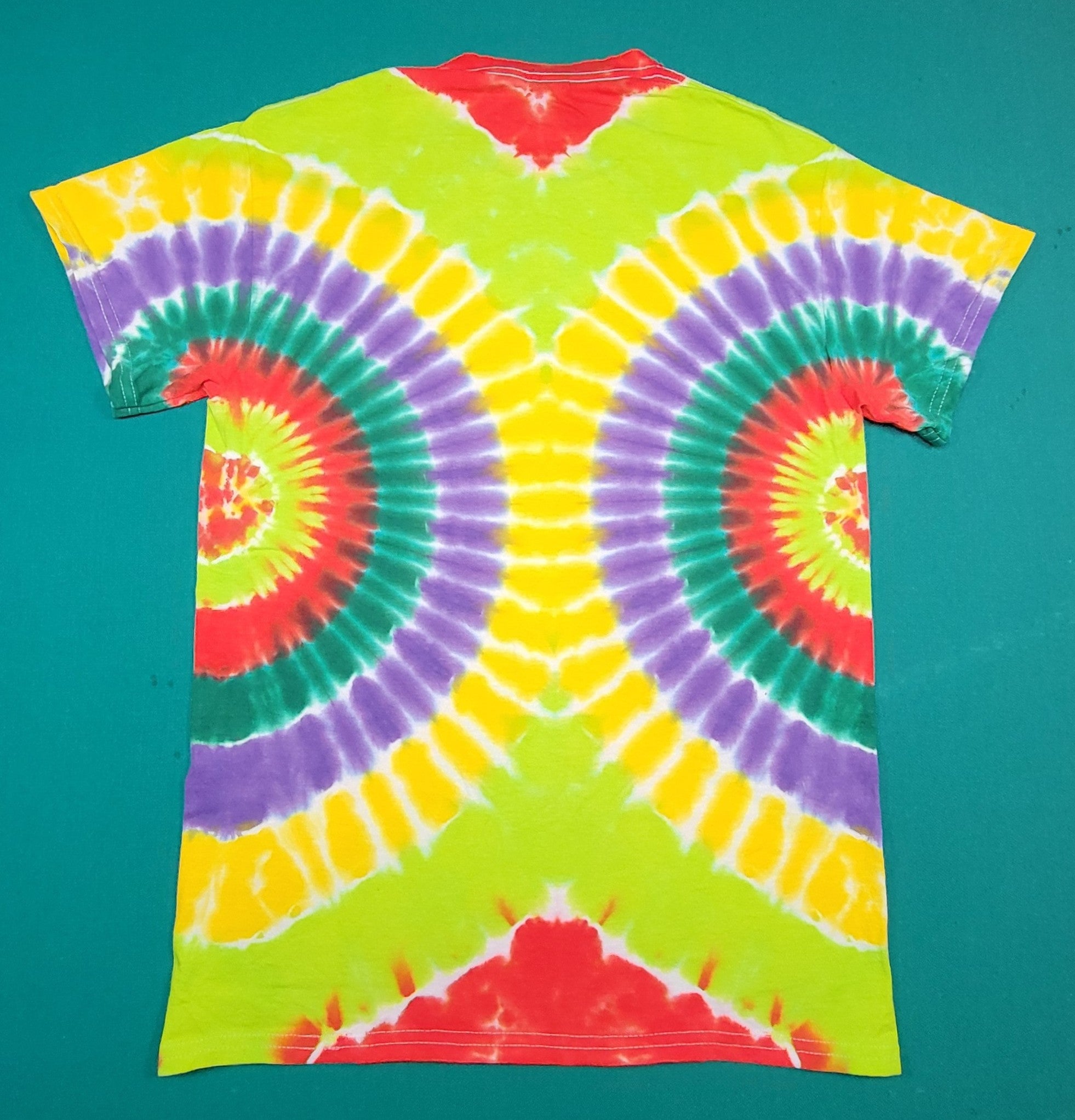 Colorful Double Peacock T-shirt, size Small
