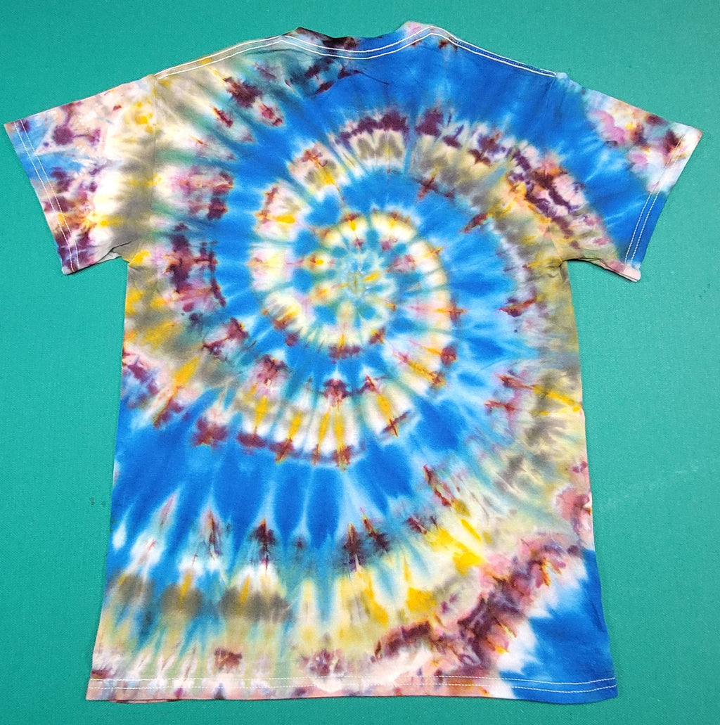 Colorful Blue Swirl T-shirt, size Small